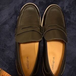Black Women Classic Black Slip-On Loafers